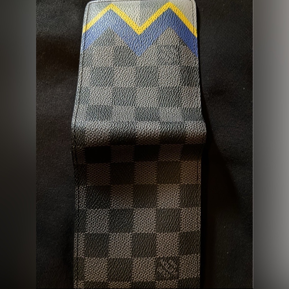 LOUIS VUITTON WALLET - Picture 6 of 10